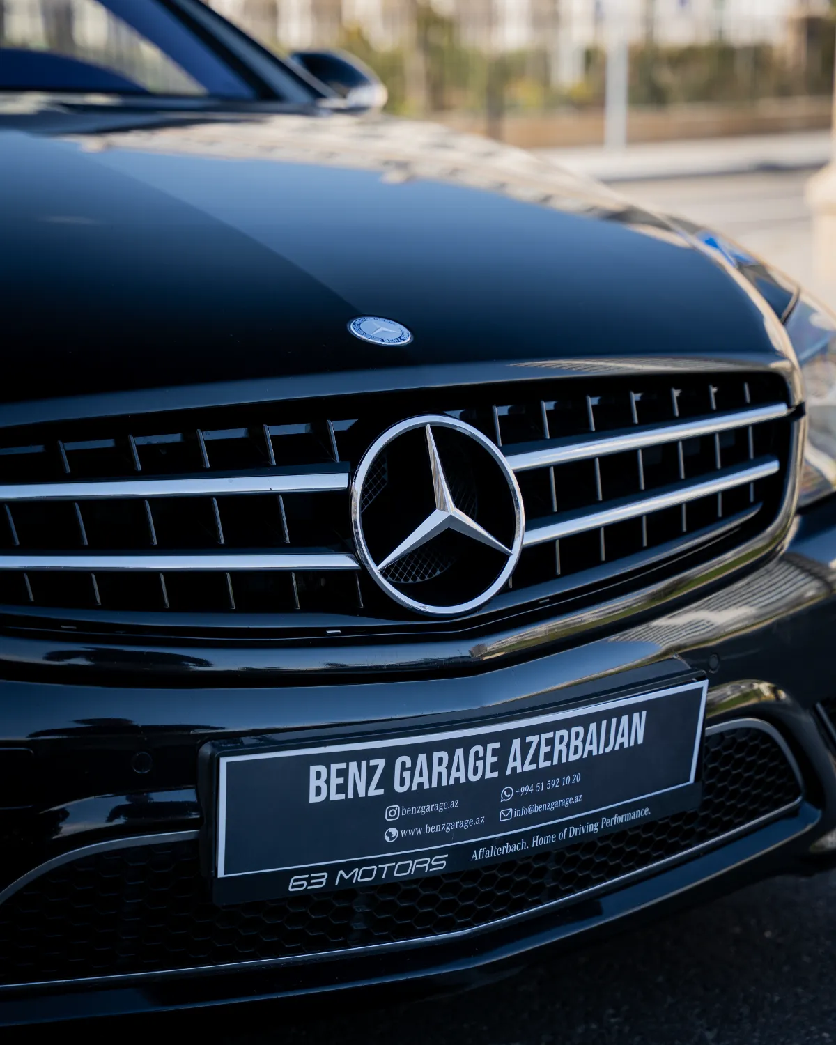 Mercedes-Benz Hero Image